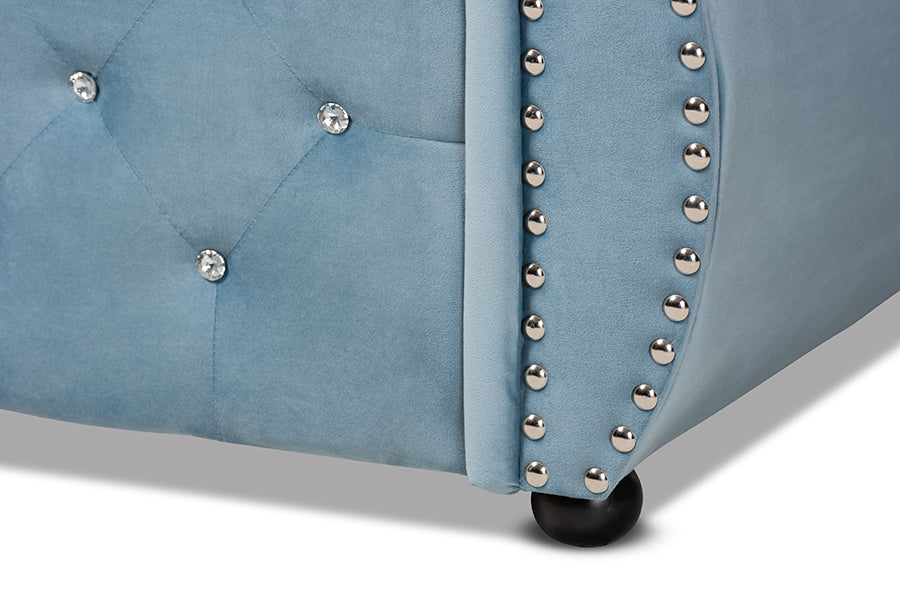 Baxton Studio Abbie Traditional and Transitional Light Blue Velvet Fabric Upholstered and Crystal Tufted Full Size Daybed