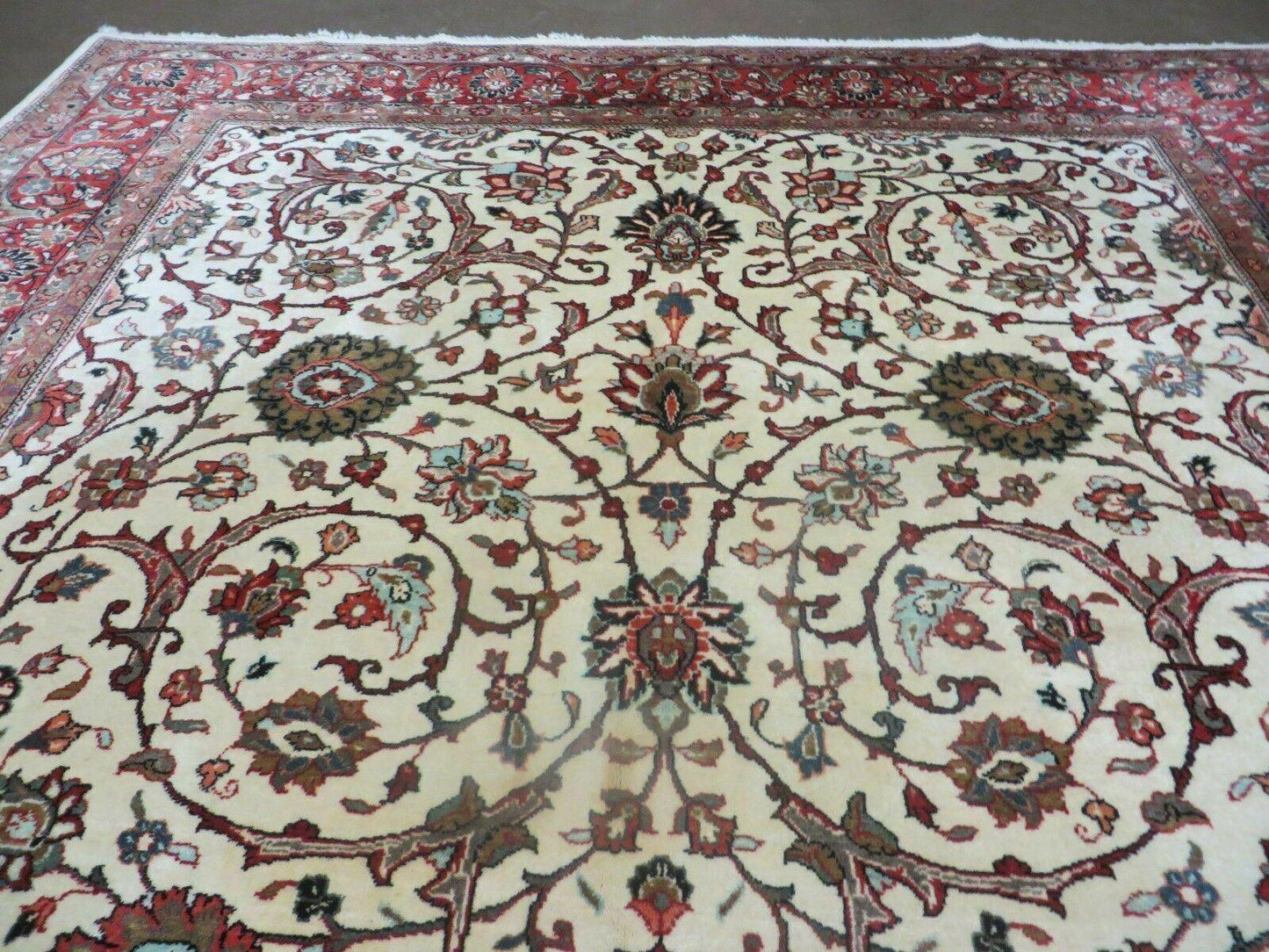 7' X 10' Vintage Handmade India Floral Oriental Wool Rug Hand knotted Carpet