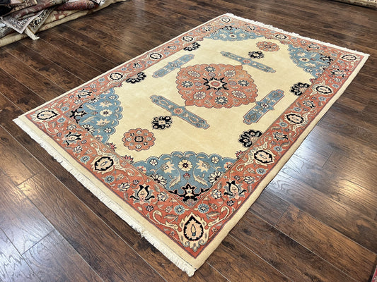 Romanian Heriz Serapi Rug 6x9, Hand Knotted Vintage Wool Oriental Carpet, Medium Sized Area Rug, Boho Rug, Handmade Rug, Cream and Pink