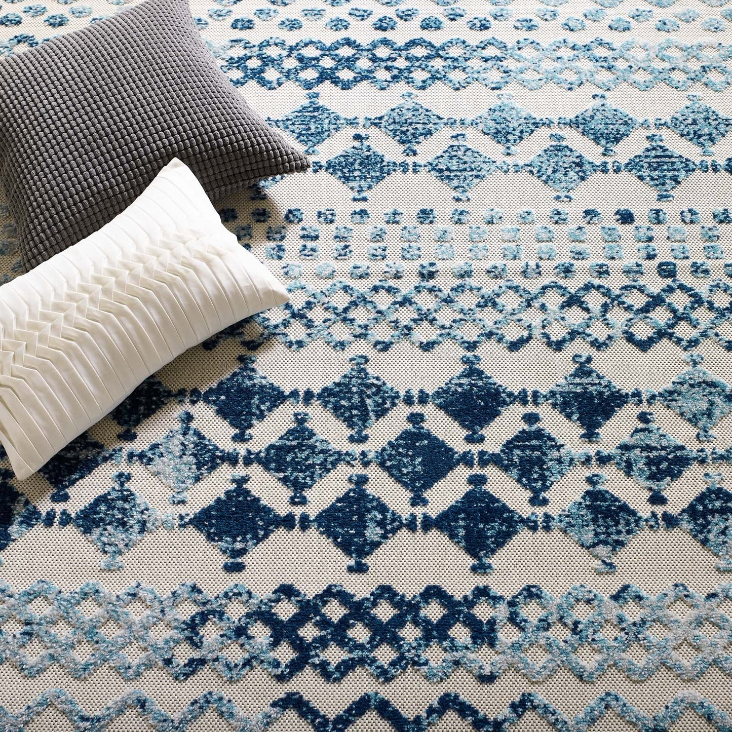 Reflect Giada Abstract Diamond Moroccan Trellis 8x10 Indoor/Outdoor Area Rug by Modway