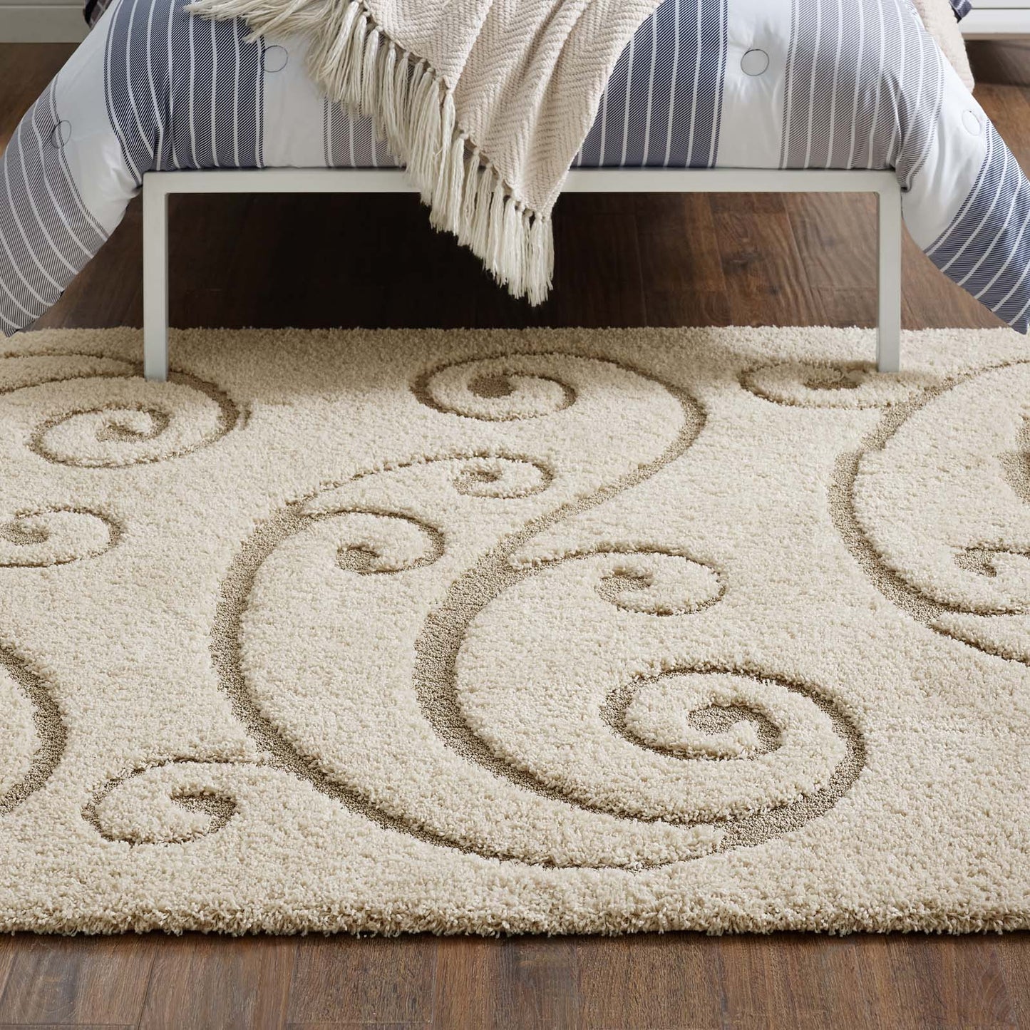 Jubilant Sprout Scrolling Vine Shag 8x10 Area Rug by Modway