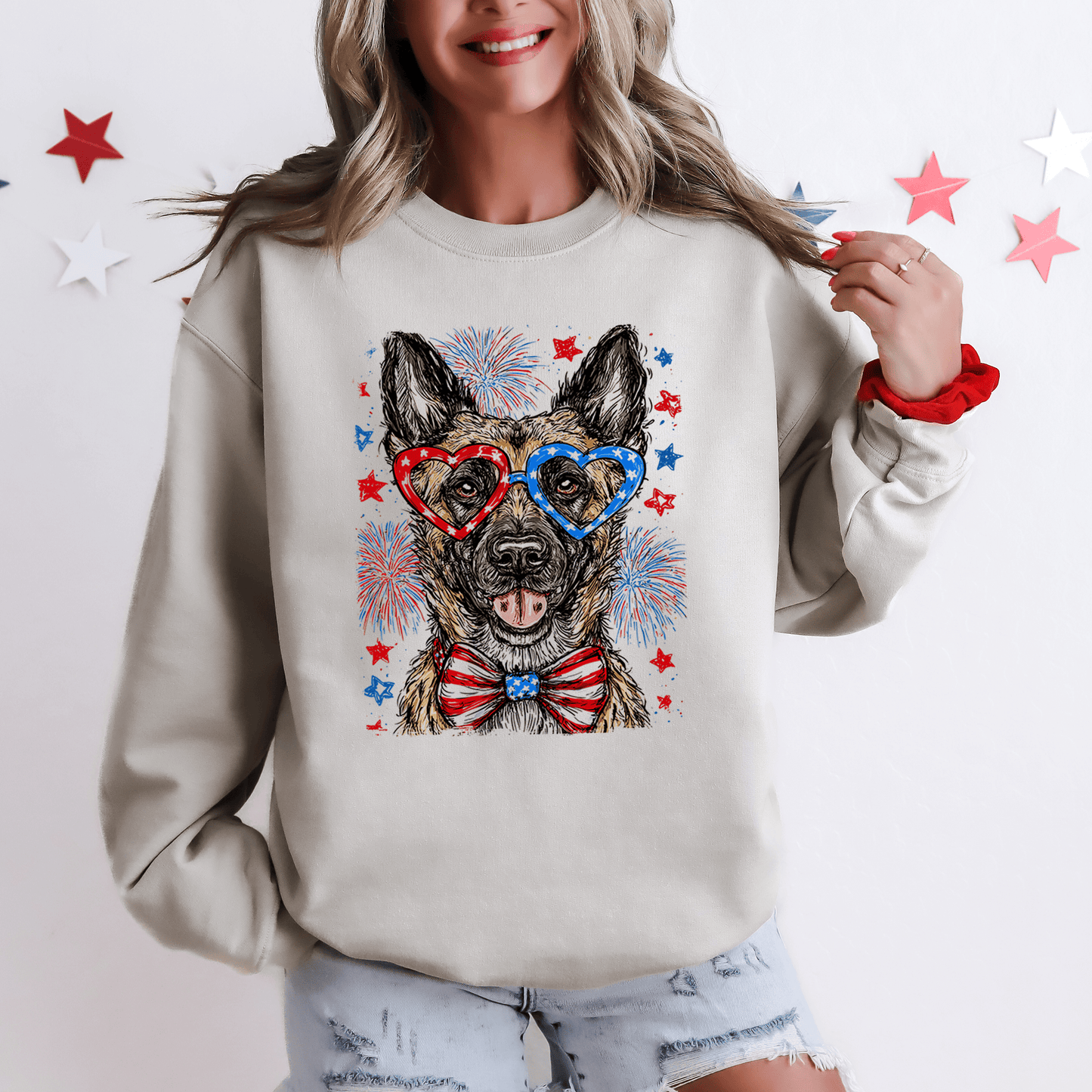 Belgian Malinois Patriotic Dog Independence Day USA Flag Edition Graphic Sweatshirt