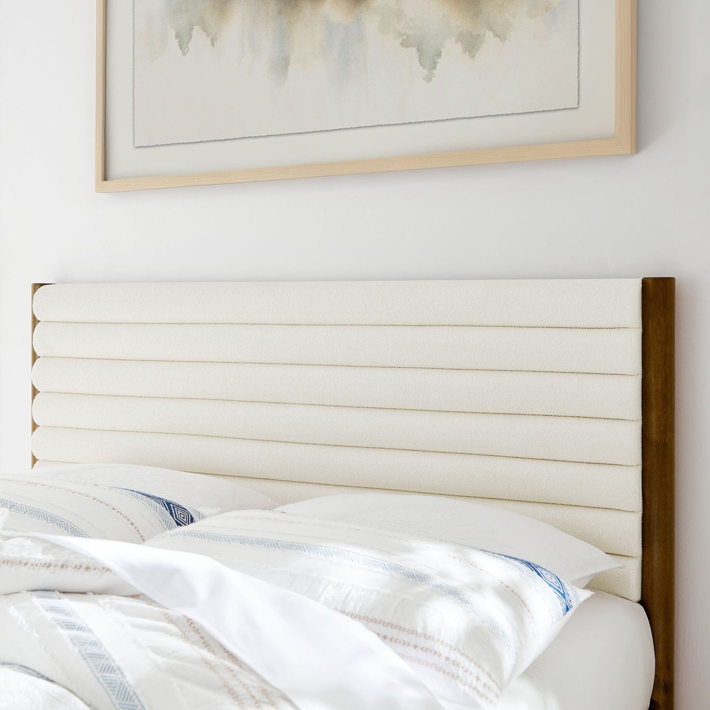 Olea Channel Tufted Boucle Solid Wood Full Platform Bed by Modway