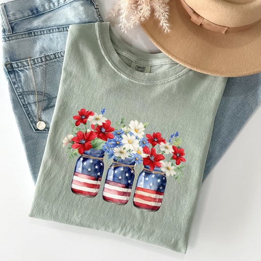 Vintage Mason Jars With Flowers Patriotic 4th Of July American Design Comfort Colors Tee