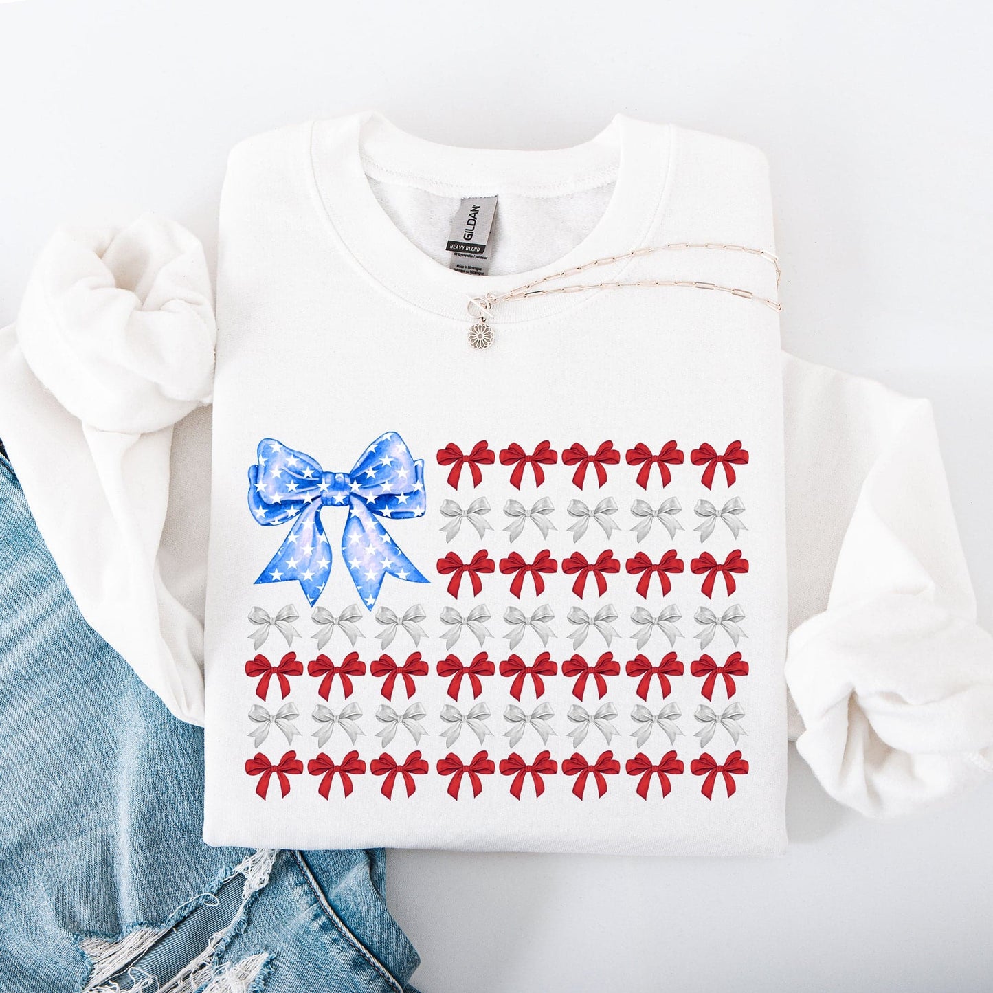Patriotic Bows Flag USA Coquette Ribbons America Fourth of July Graphic Sweatshirt