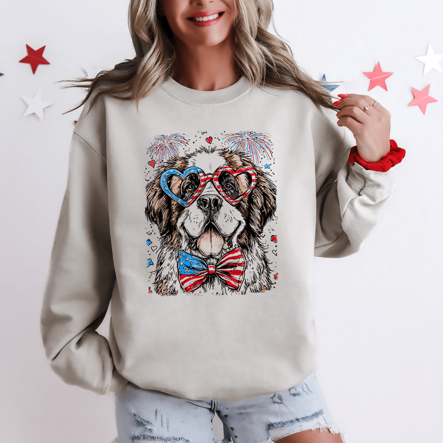 Saint Bernard Patriotic Dog USA Flag 4th Of July Celebration For Pet Lovers Sweatshirt