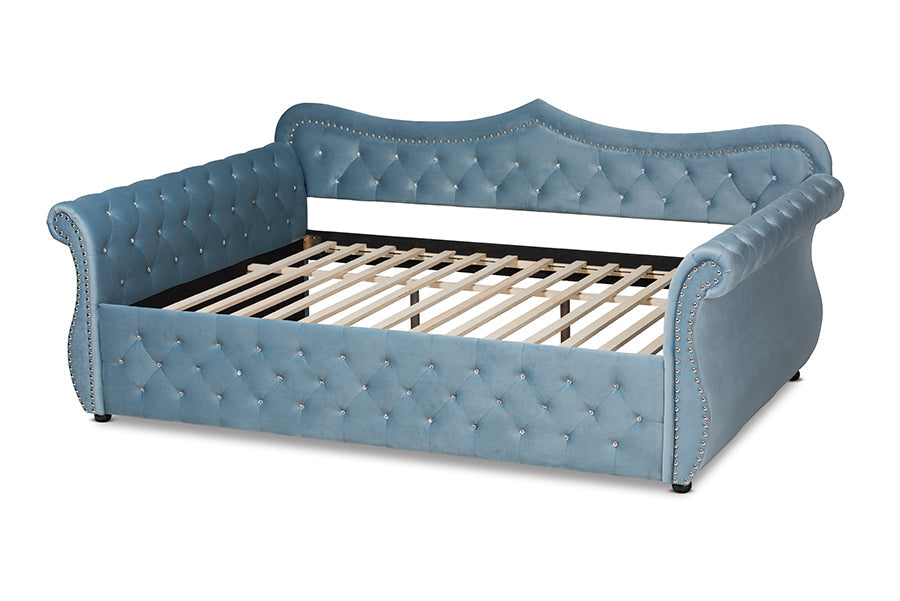 Baxton Studio Abbie Traditional and Transitional Light Blue Velvet Fabric Upholstered and Crystal Tufted Full Size Daybed