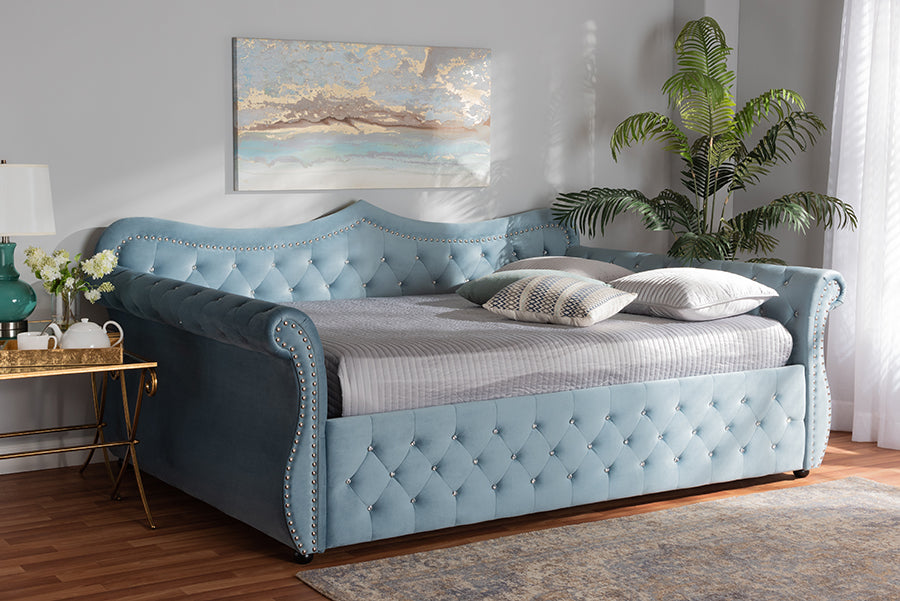 Baxton Studio Abbie Traditional and Transitional Light Blue Velvet Fabric Upholstered and Crystal Tufted Full Size Daybed