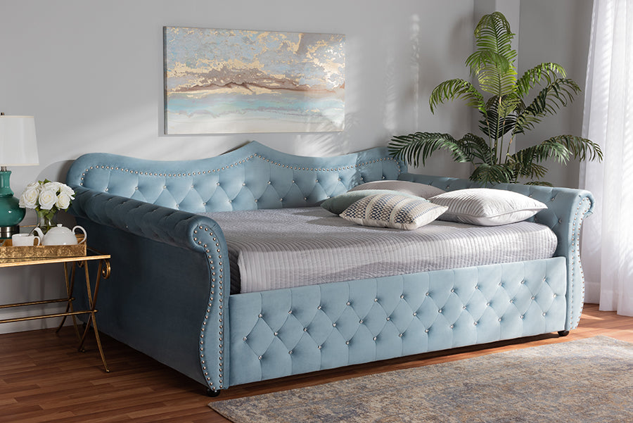Baxton Studio Abbie Traditional and Transitional Light Blue Velvet Fabric Upholstered and Crystal Tufted Full Size Daybed