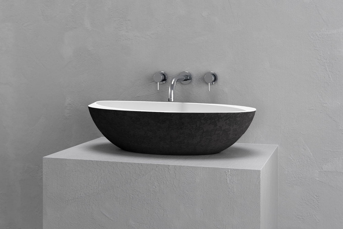 Oval vessel sink