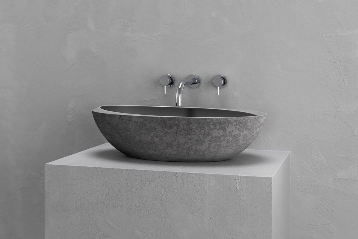 Oval vessel sink
