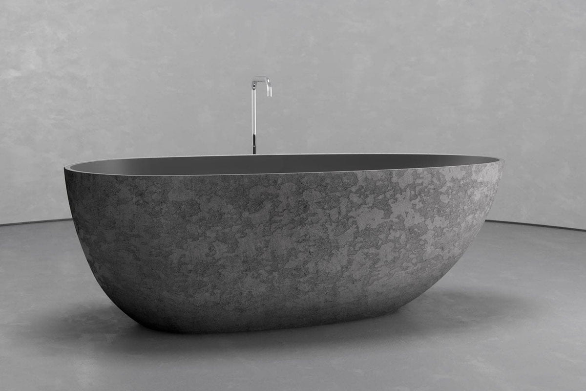 Freestanding egg shape bathtub