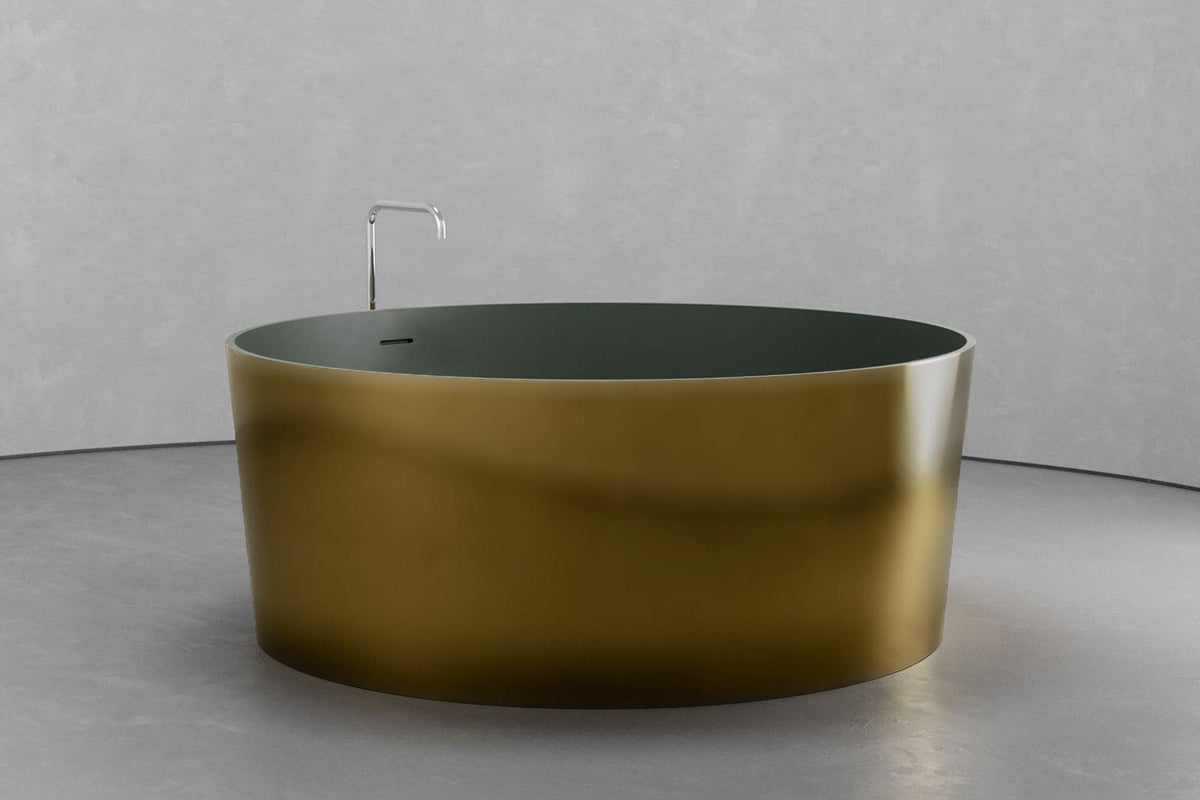 Freestanding round soaking tub