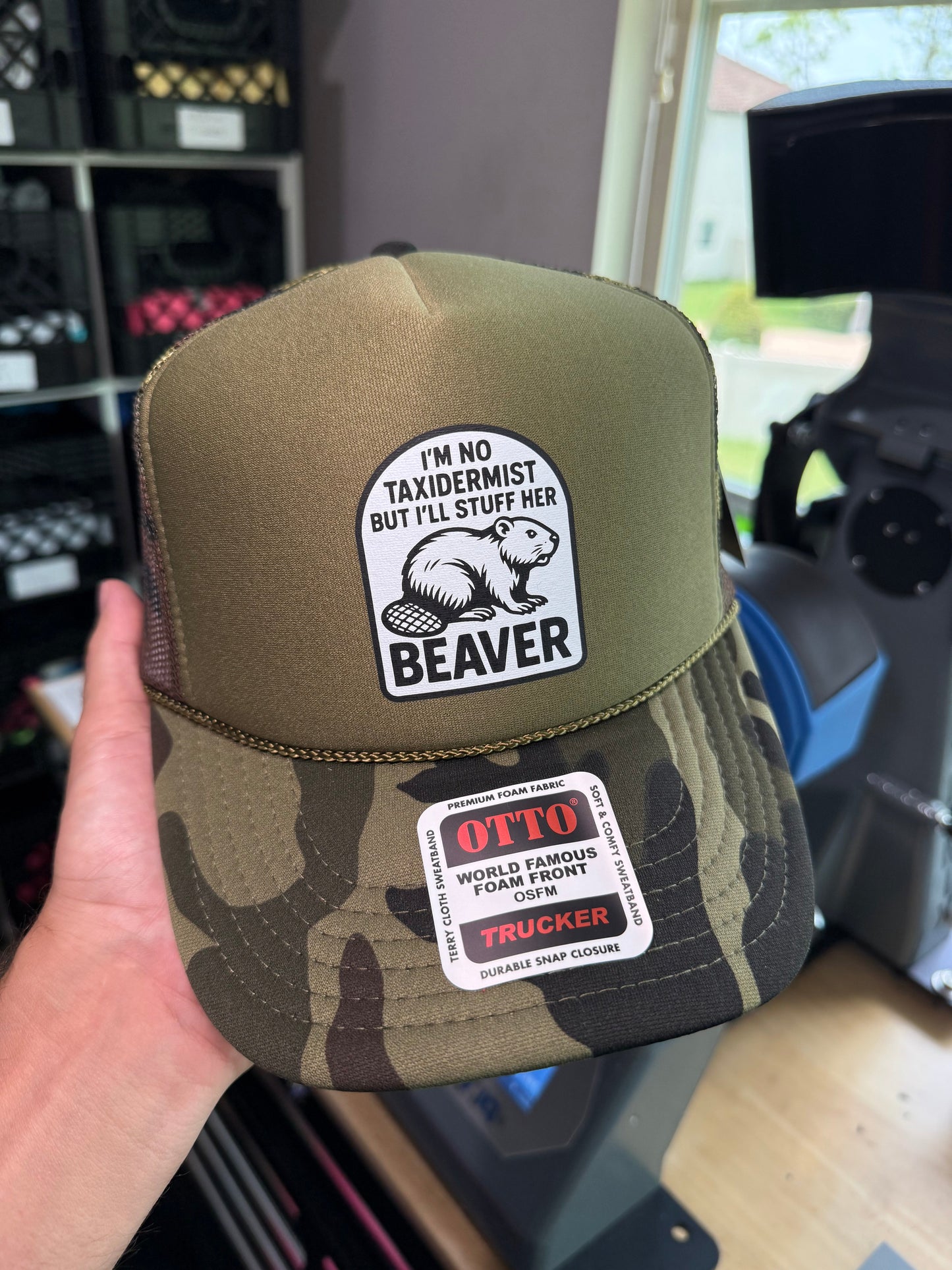 I'm No Taxidermist But I'll Stuff Her Beaver Camouflage Foam Snapback Trucker Hat for Men