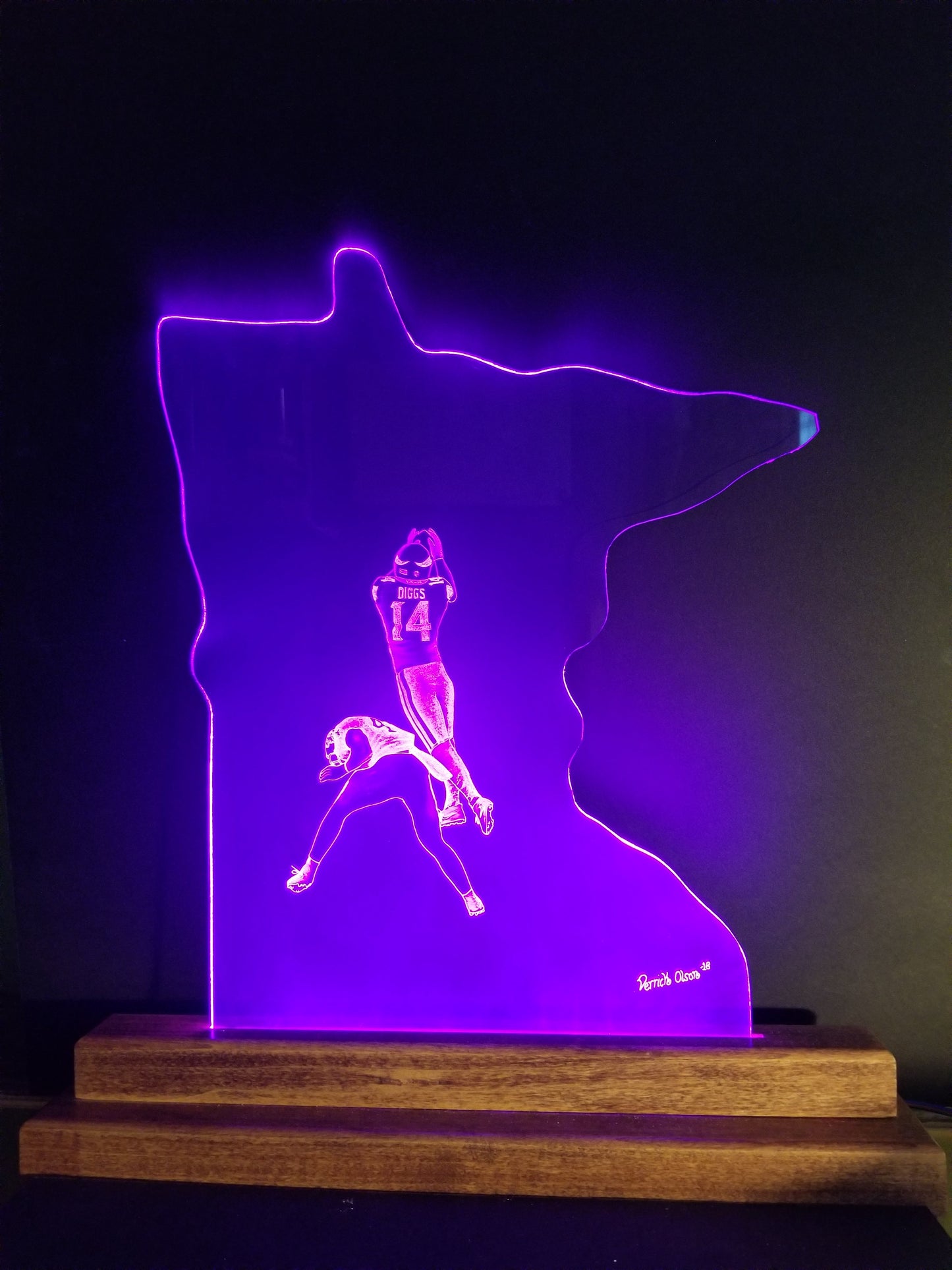 STAND DESIGNS (Customizable)