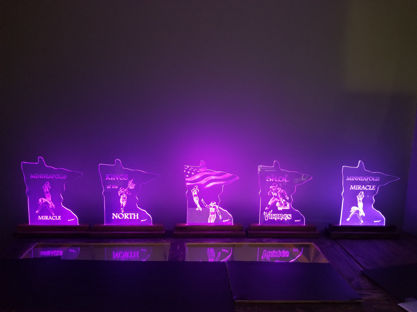 STAND DESIGNS (Customizable)