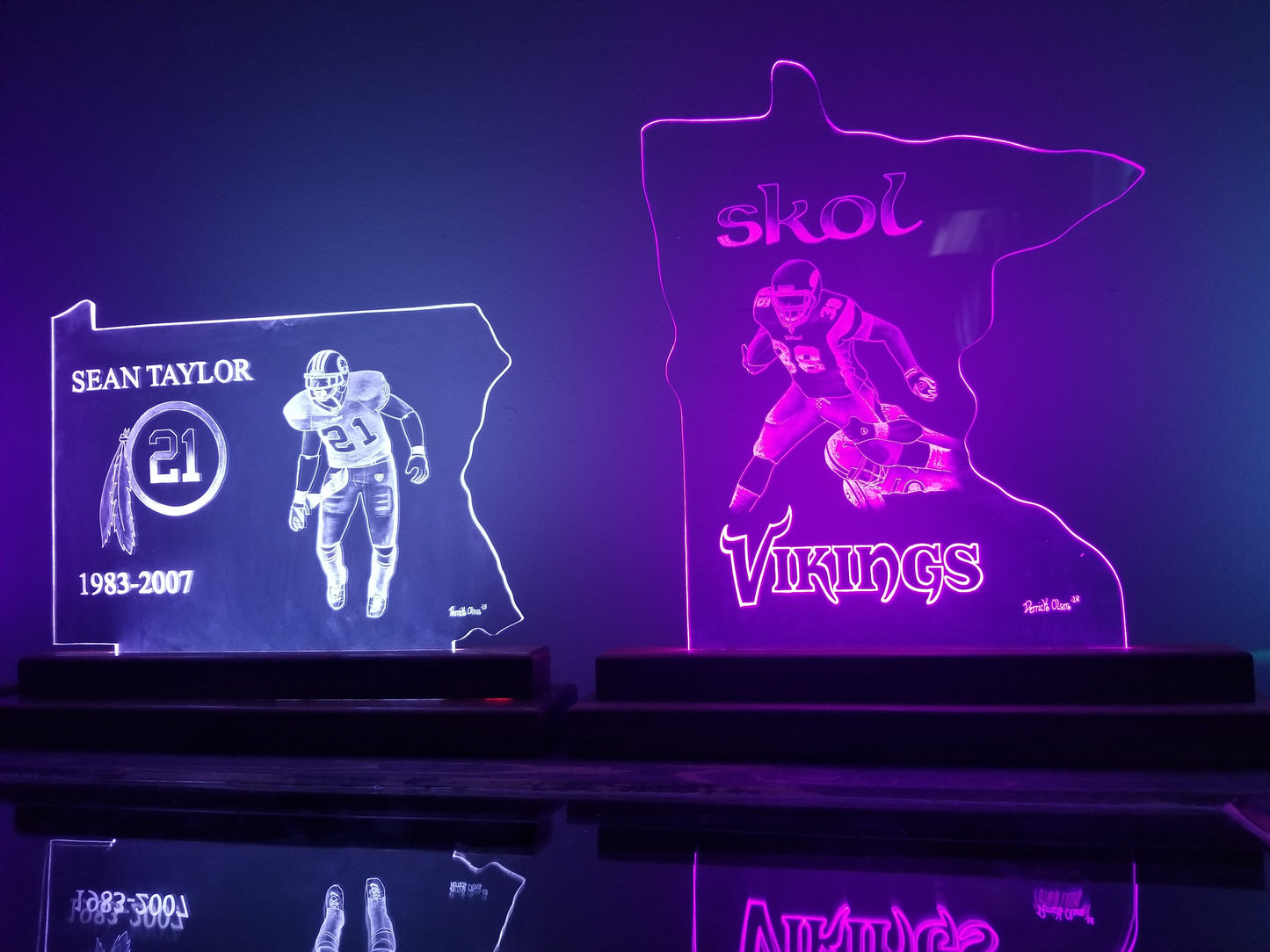 STAND DESIGNS (Customizable)