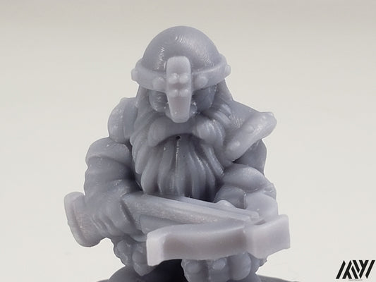 Dwarf with Crossbow 3