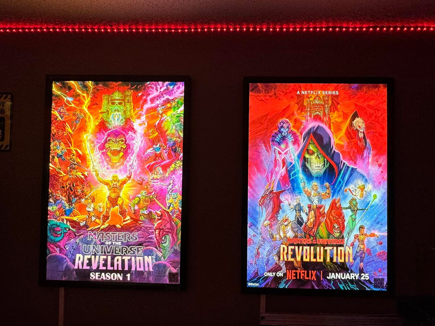 2-PACK Glowbox "World Famous" LED Poster Frames