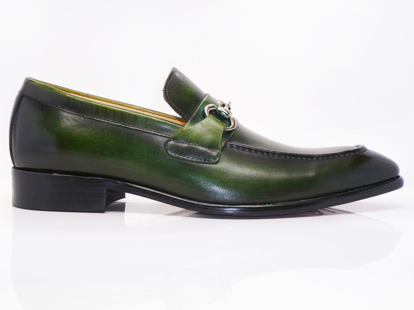 Carrucci Calfskin Loafer - Green