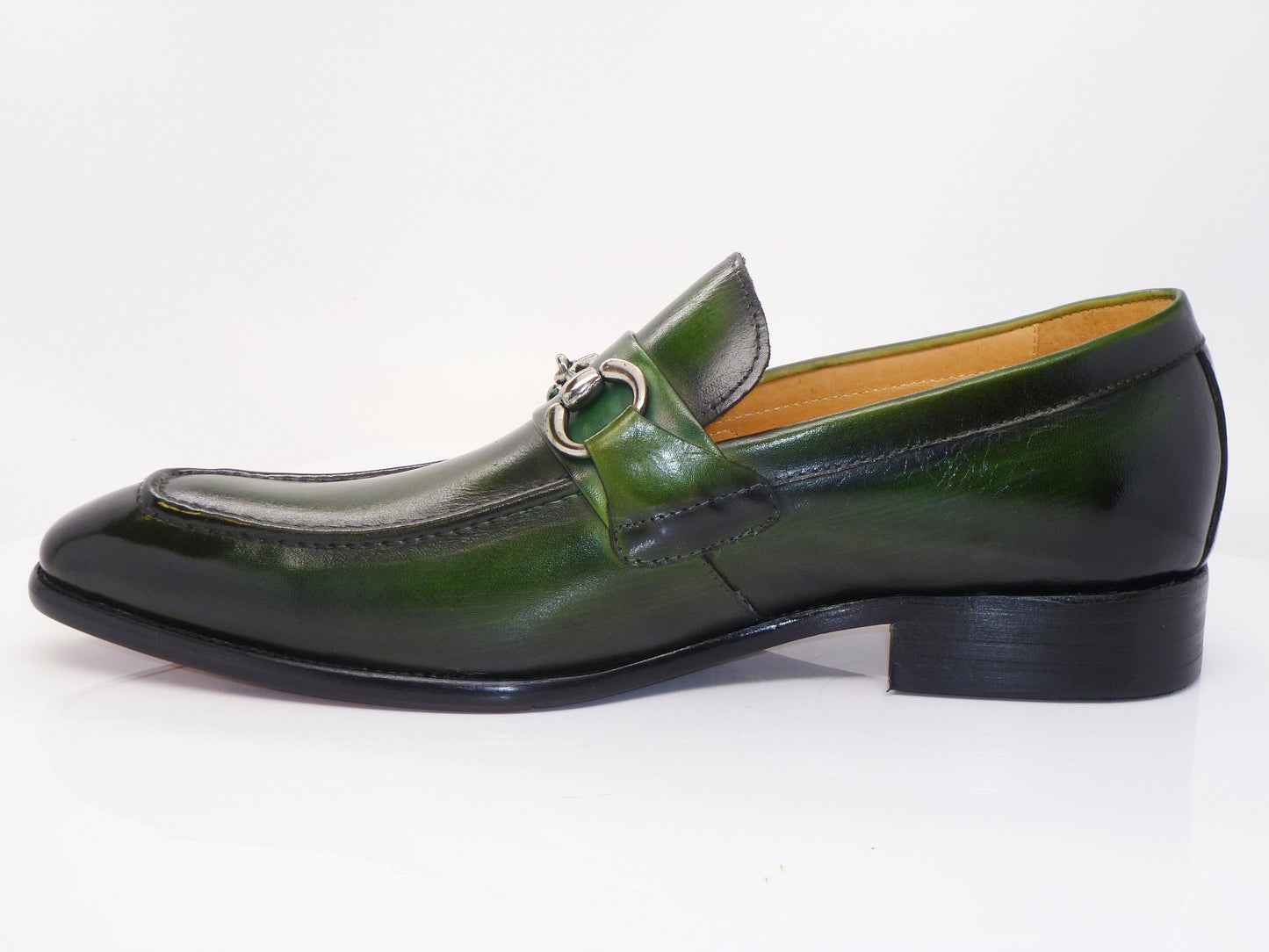 Carrucci Calfskin Loafer - Green