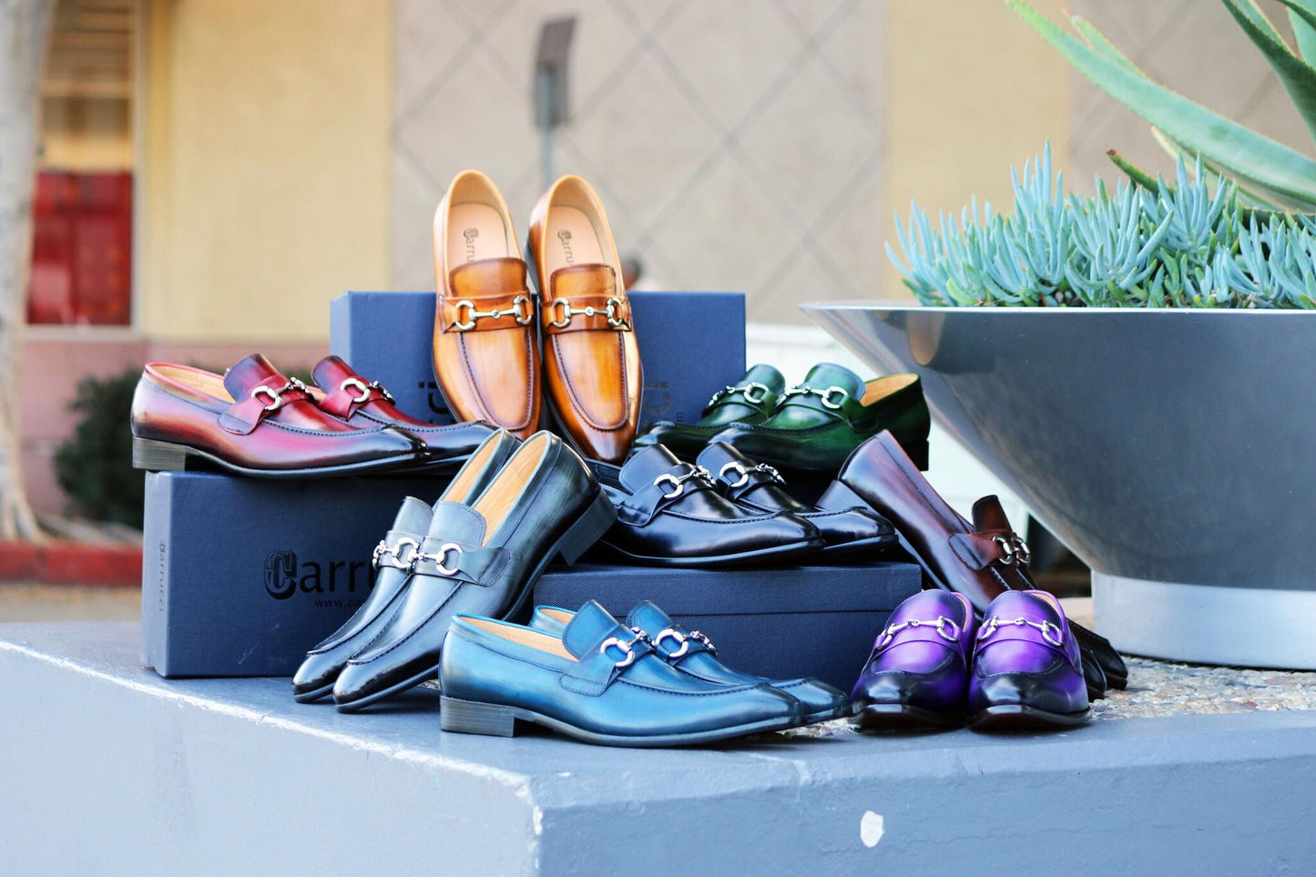 Carrucci Calfskin Loafer - Brown