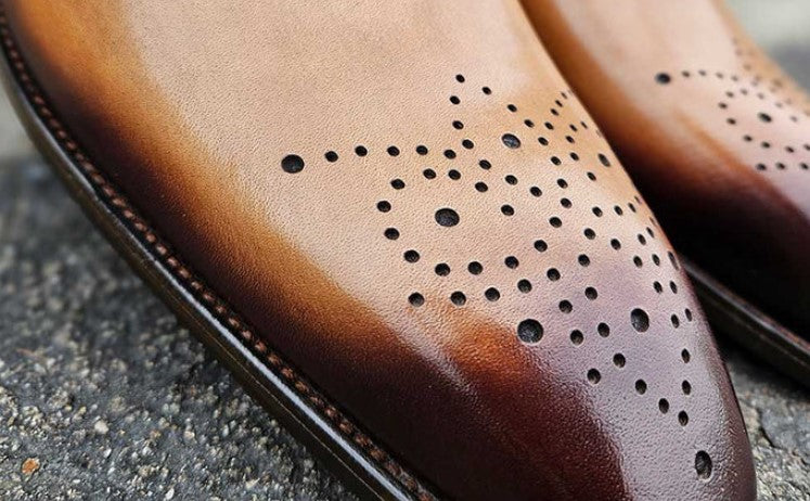 Carrucci Burnished Calfskin Oxford - Cognac