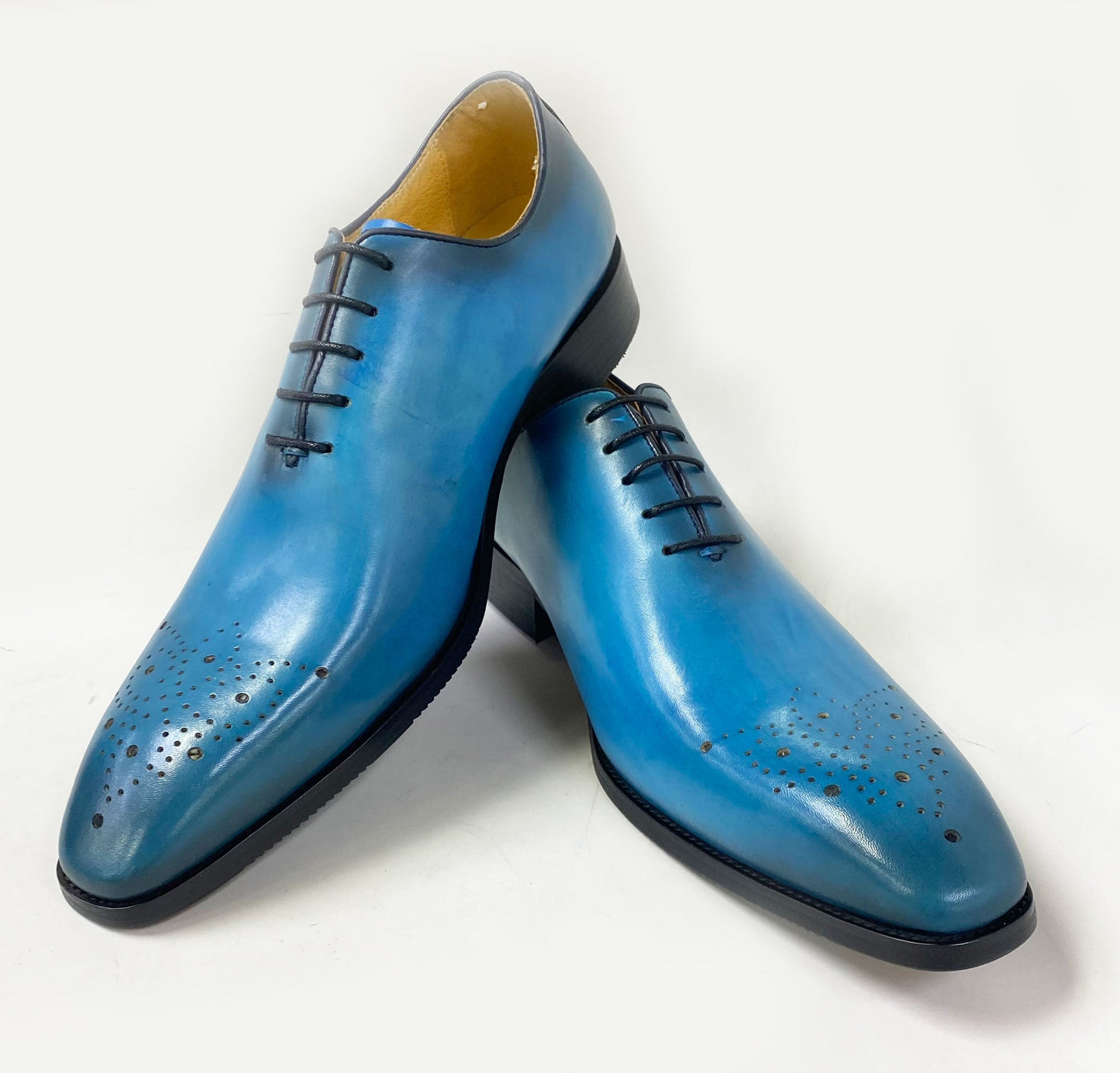 Carrucci Burnished Calfskin Oxford - Ocean Blue