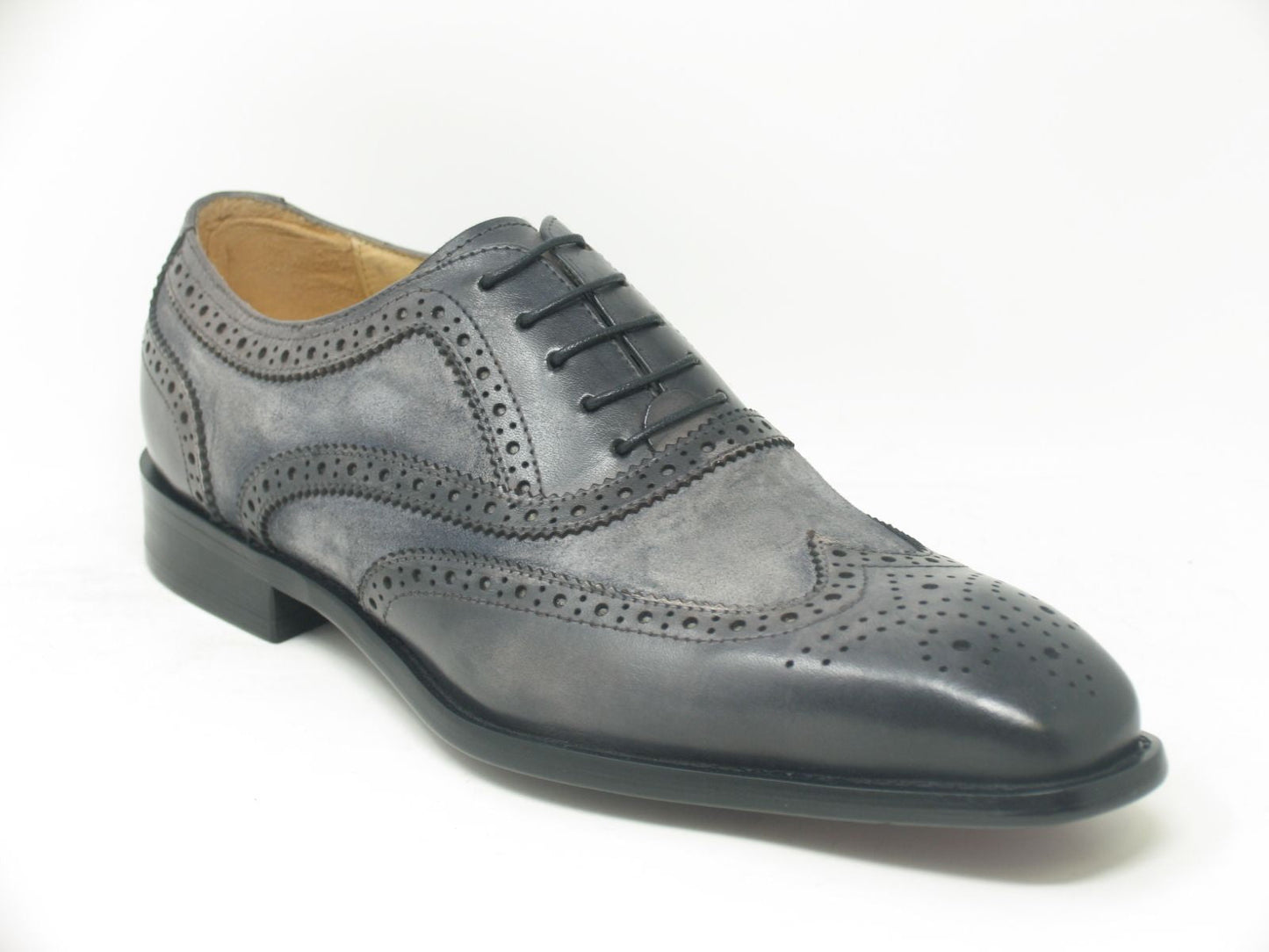 Carrucci Burnished Calfskin Belt - Grey