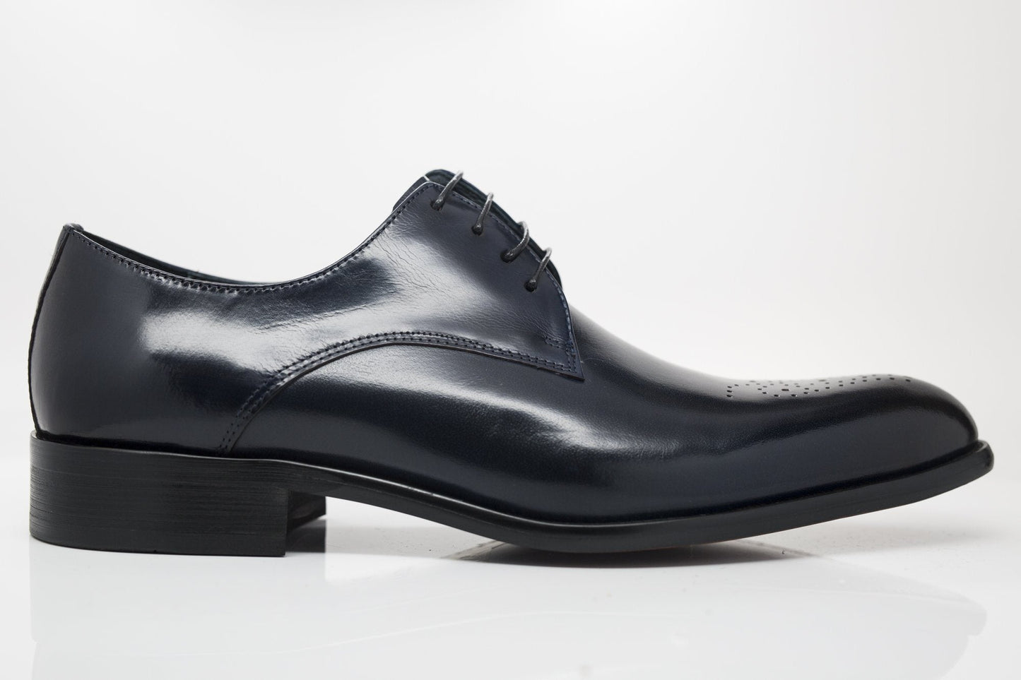 Carrucci Burnished Calfskin Oxford - Navy