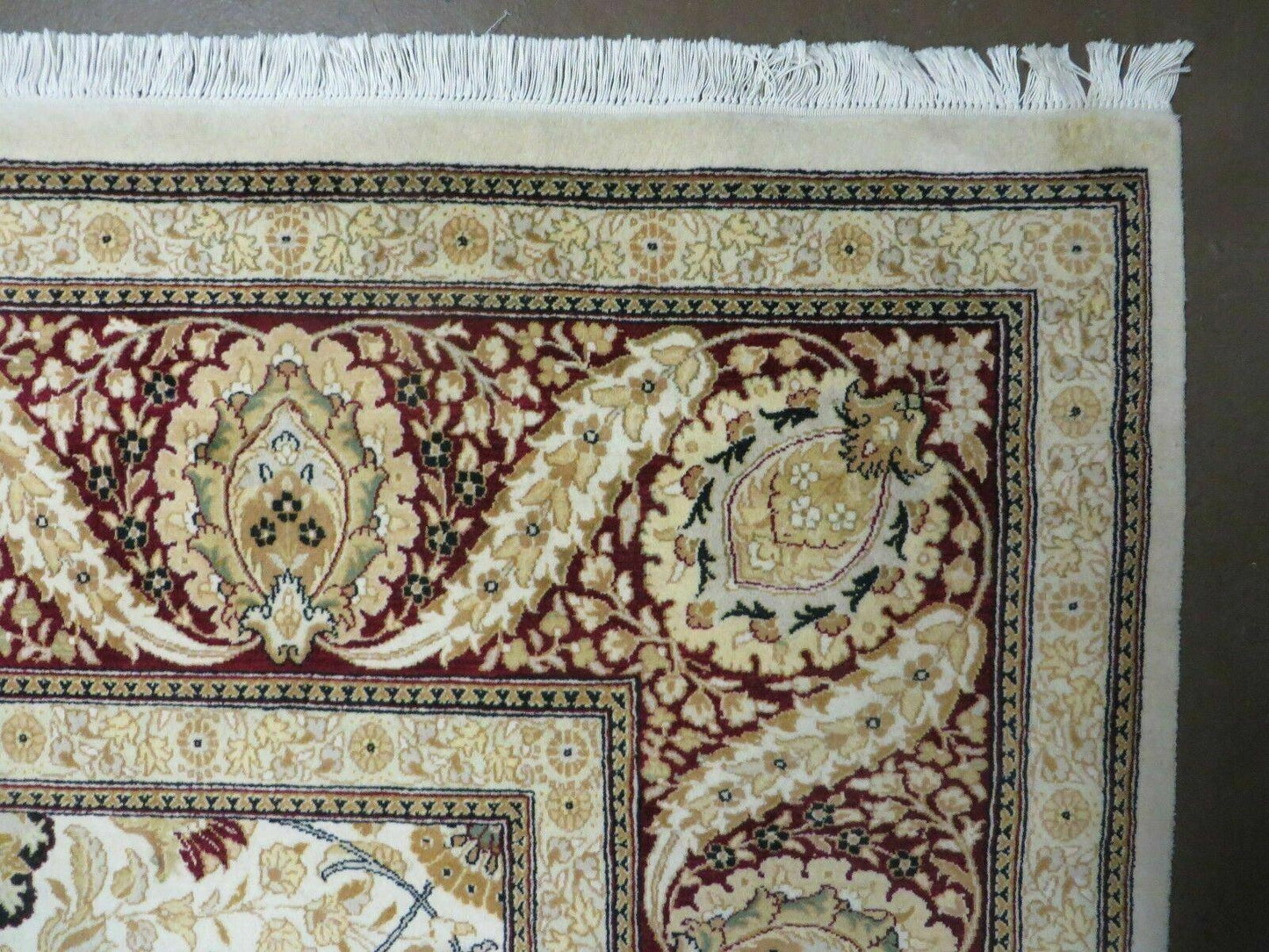 9' X 12' Vintage Handmade Wool Rug Pakistani Floral Design Nice Vegetable Dye