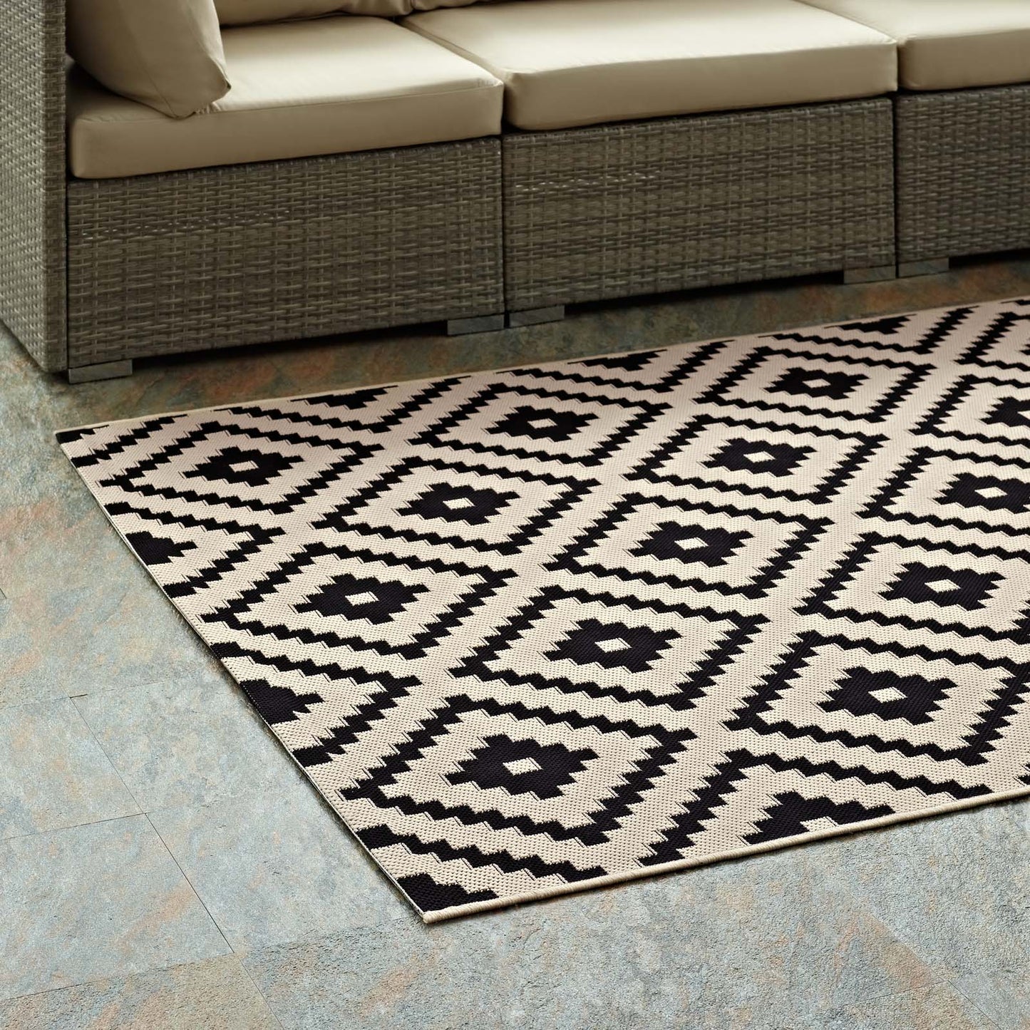 Perplex Geometric Diamond Trellis Indoor and Outdoor 8x10 Area Rug by Modway