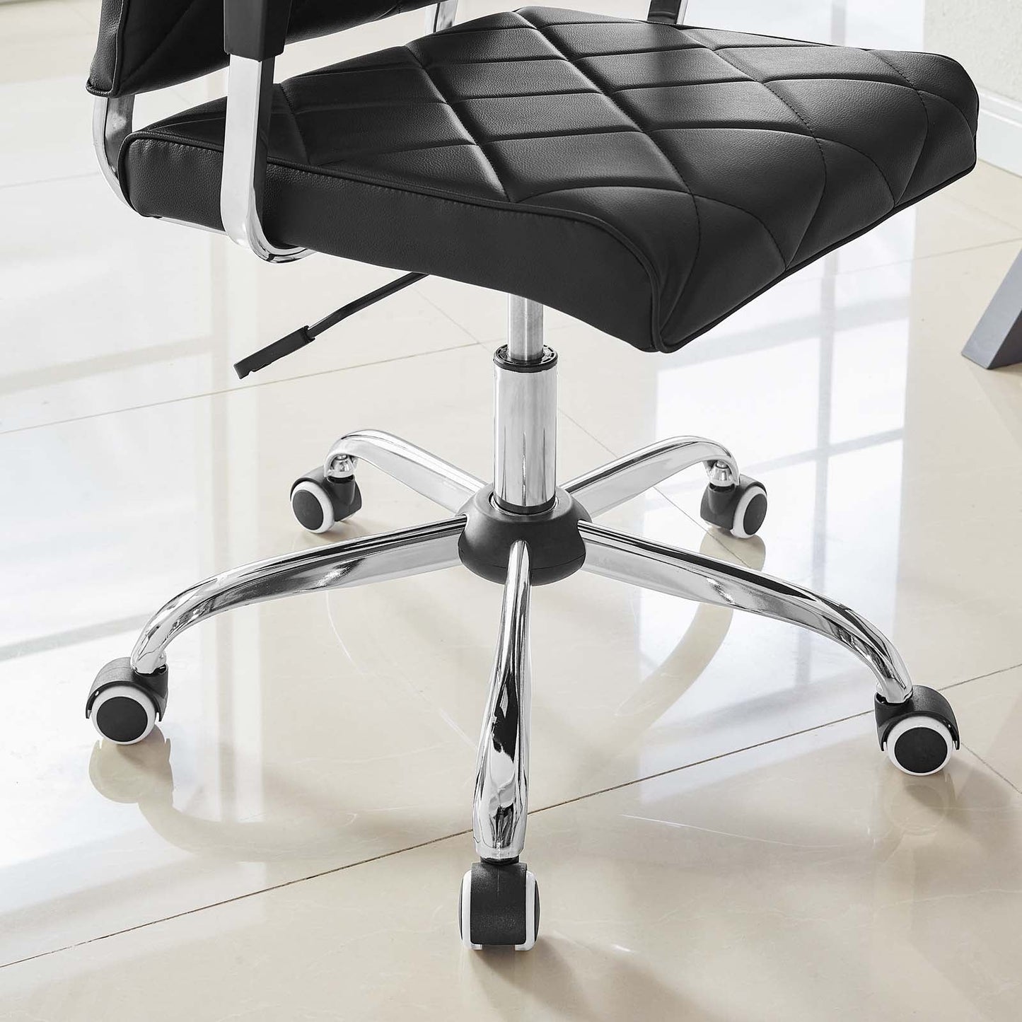 Lattice Vinyl Office Chair by Modway