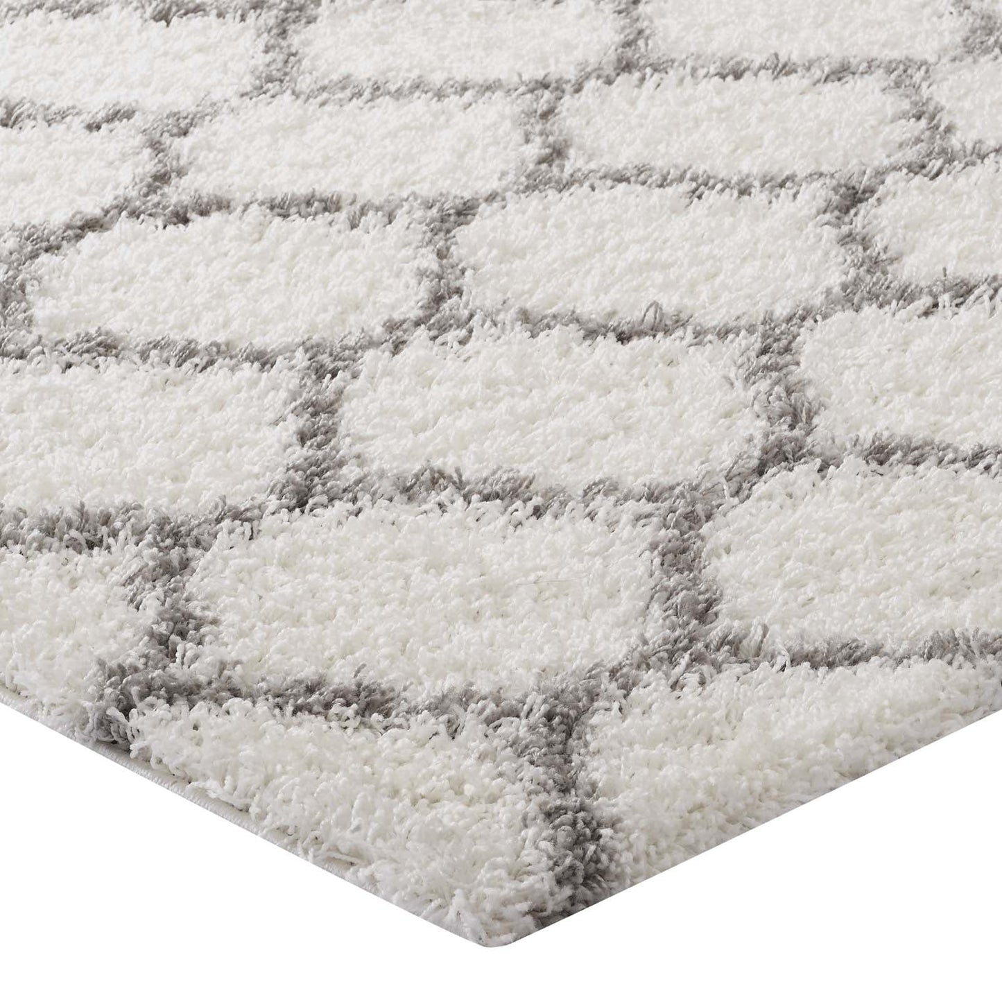 Solvea Moroccan Trellis 5x8 Shag Area Rug by Modway