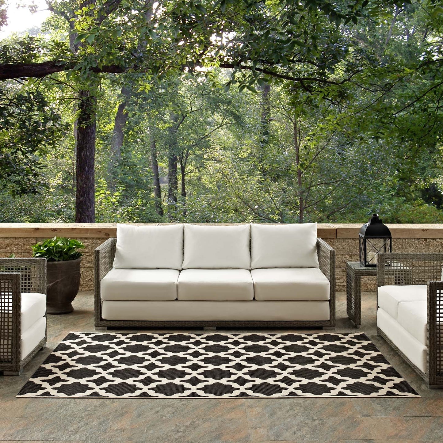 Cerelia Moroccan Trellis Indoor and Outdoor 8x10 Area Rug by Modway