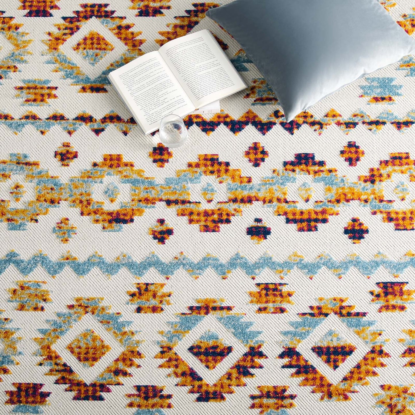 Reflect Takara Abstract Diamond Moroccan Trellis 5x8 Indoor and Outdoor Area Rug by Modway