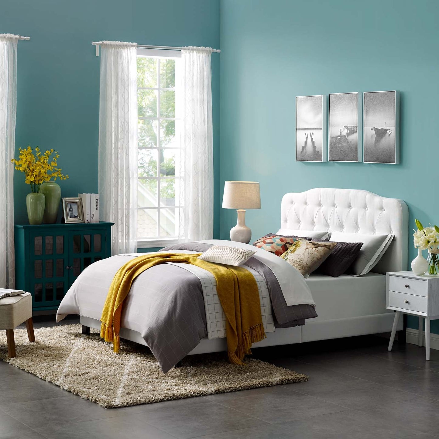 Amelia Upholstered Fabric Queen Bed by Modway