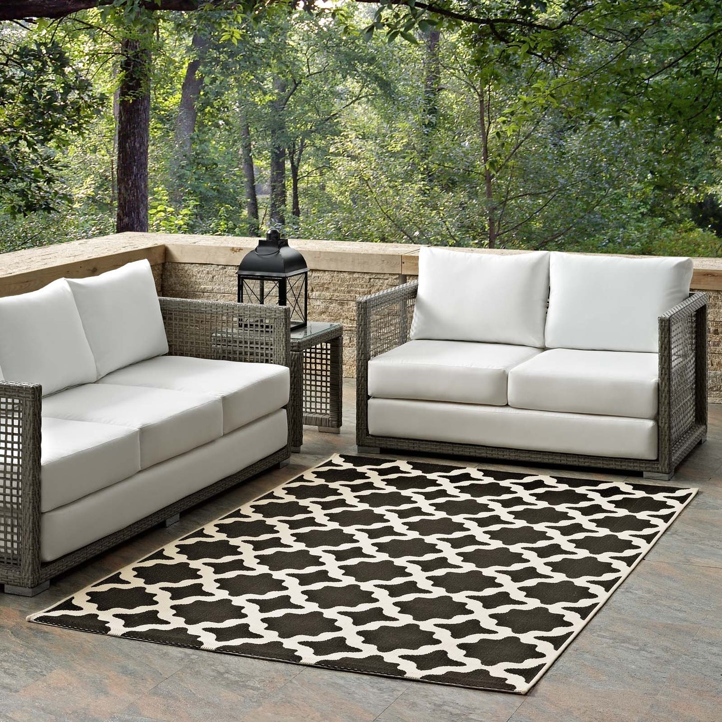 Cerelia Moroccan Trellis Indoor and Outdoor 8x10 Area Rug by Modway
