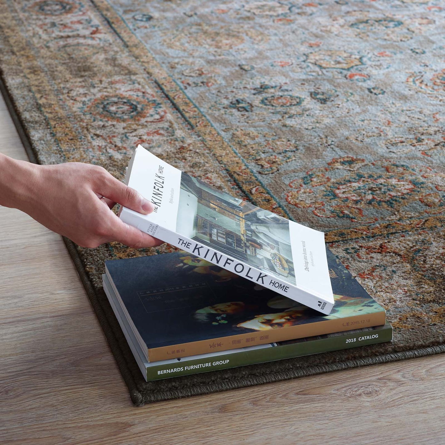 Hisa Distressed Vintage Floral Lattice 5x8 Area Rug by Modway