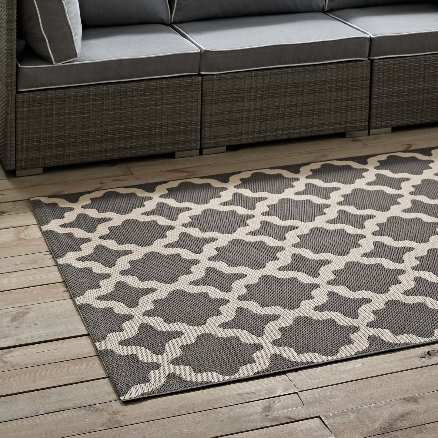 Cerelia Moroccan Trellis Indoor and Outdoor 8x10 Area Rug by Modway