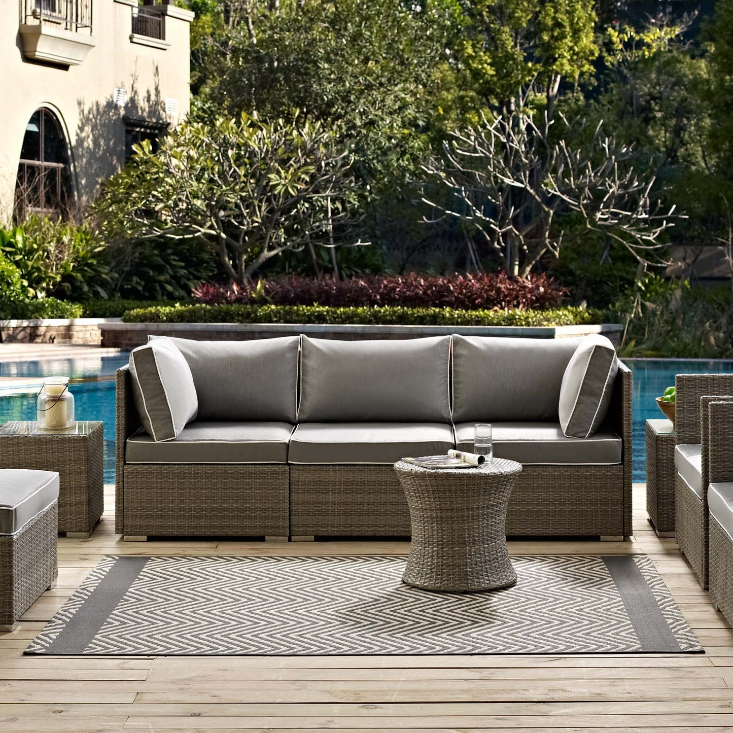 Optica Chevron With End Borders Indoor and Outdoor 5x8 Area Rug by Modway