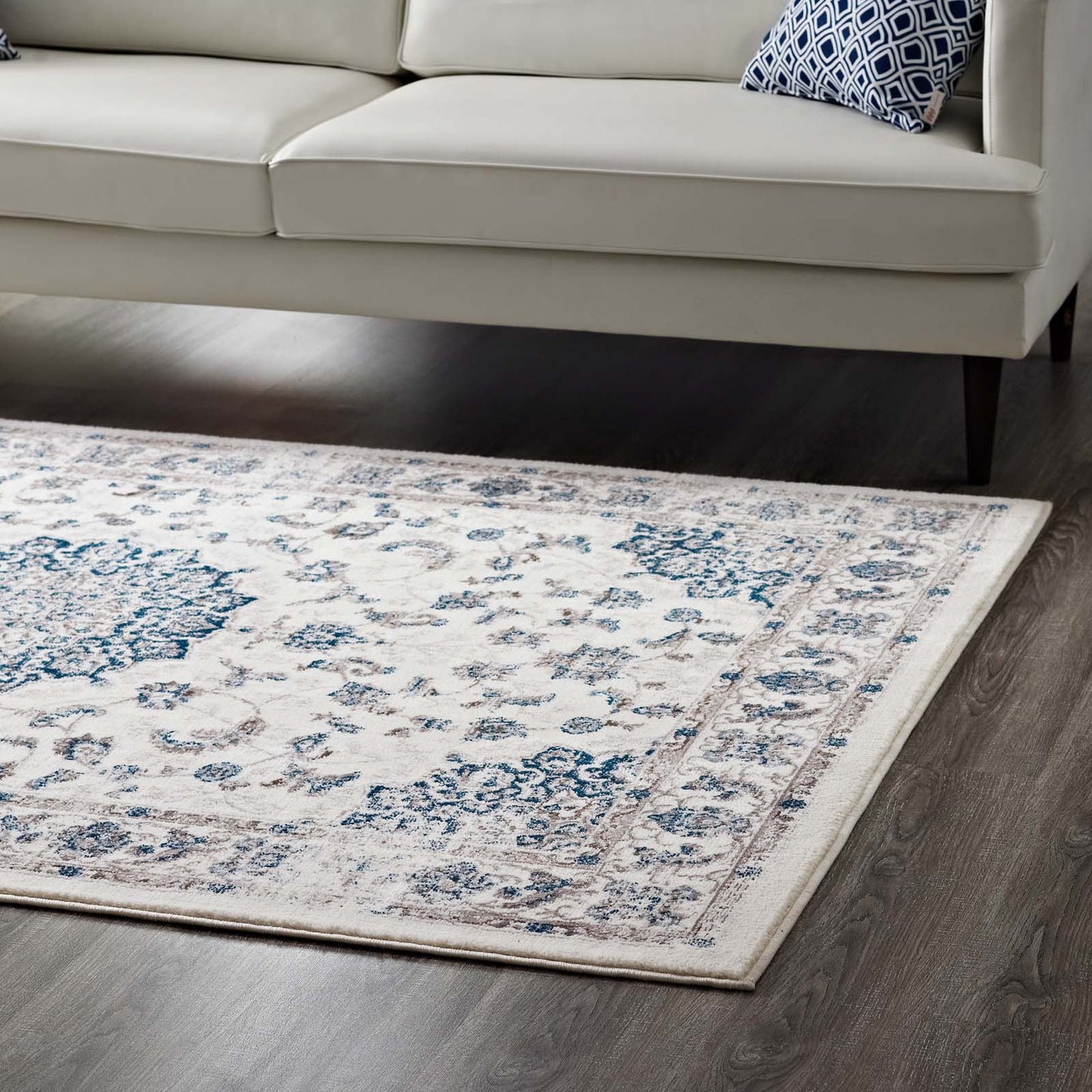 Lilja Distressed Vintage Medallion 5x8 Area Rug by Modway