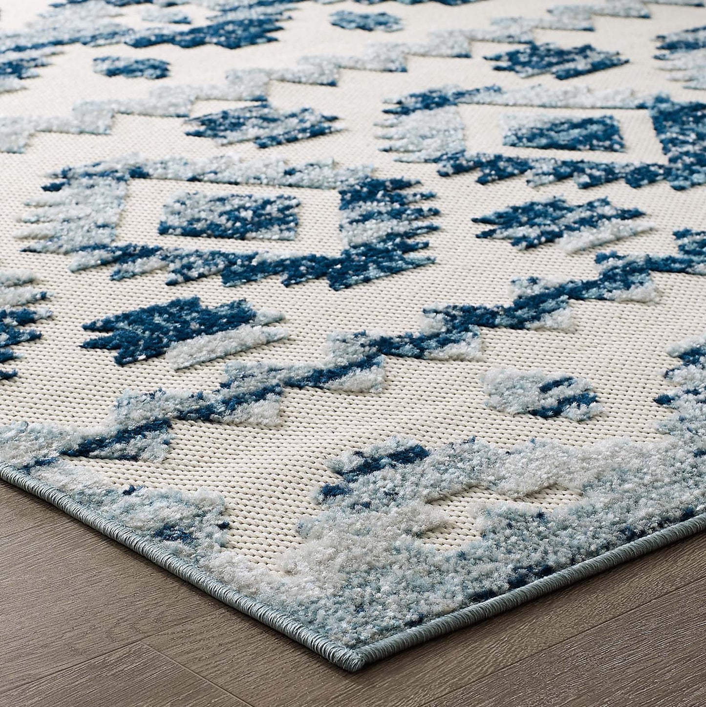 Reflect Takara Abstract Diamond Moroccan Trellis 5x8 Indoor and Outdoor Area Rug by Modway