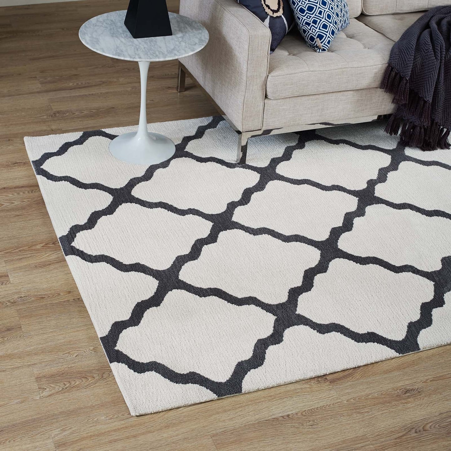 Marja Moroccan Trellis 8x10 Area Rug by Modway