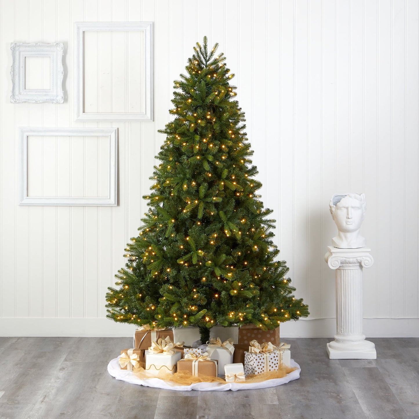 7' New Haven Spruce 'Natural Look' Artificial Christmas Tree with 500 LED Lights