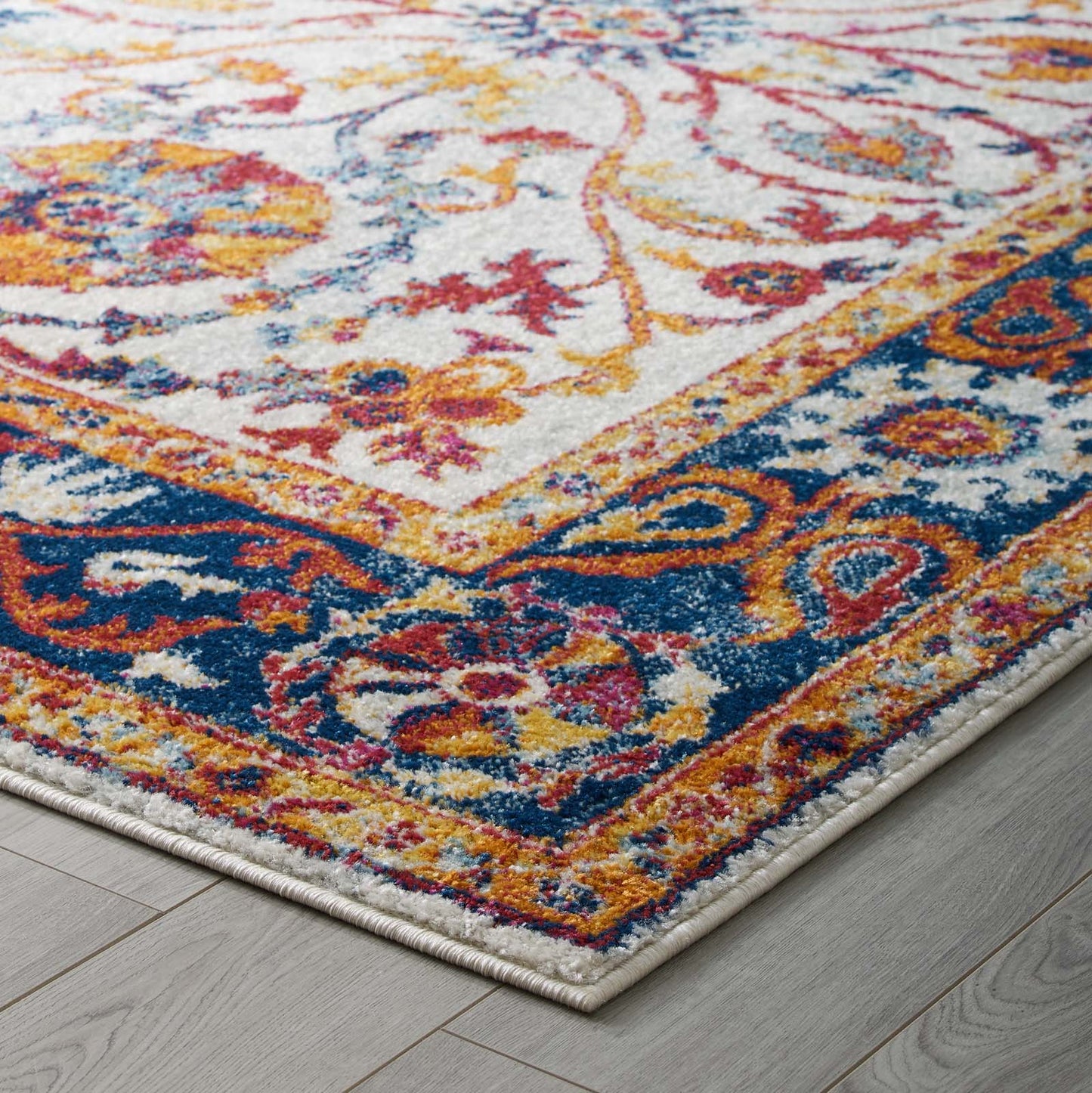 Entourage Samira Distressed Vintage Floral Vintage Medallion 5x8 Area Rug by Modway