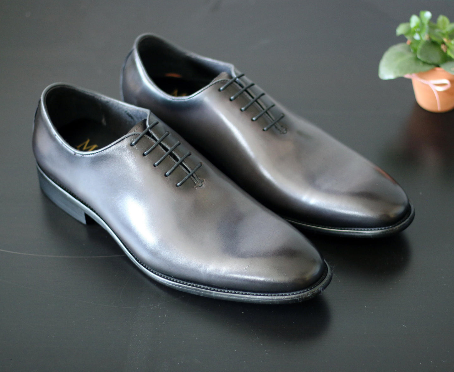 Carrucci Burnished Calfskin Belt - Grey