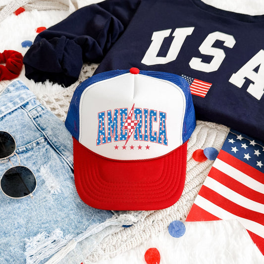 America Lightning Bolt Patriotic Flag Emblem Proud Freedom Edition Snapback Trucker Hat