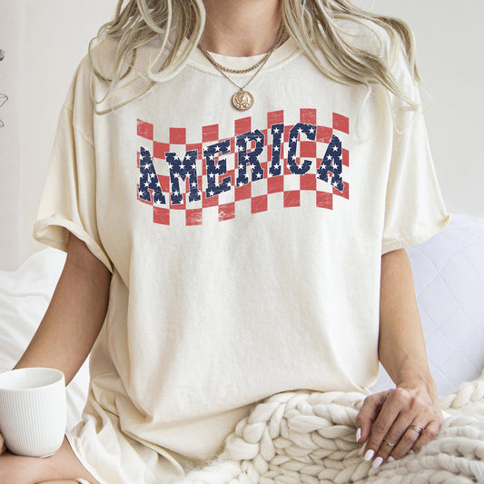America Retro Patriotic USA Checkered Vintage Flag Inspired Heritage Edition Comfort Colors Tee
