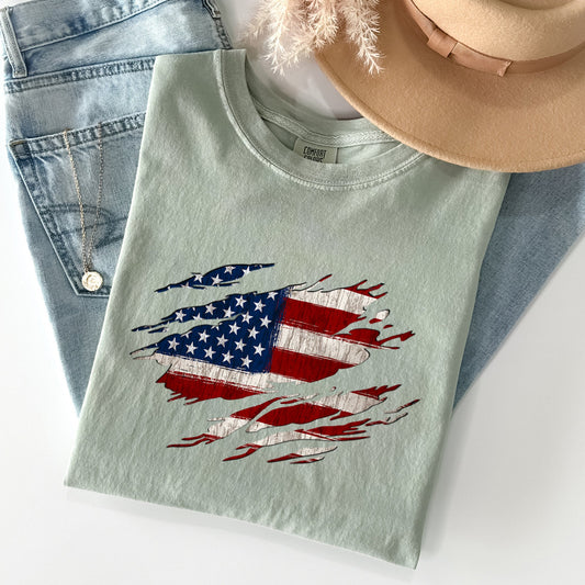 American Flag Patriotic 4th Of July Vintage Flag Day Celebration Emblem Comfort Colors Tee